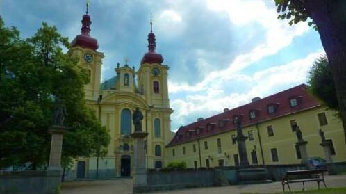 Mezinarodni centrum duchovni obnovy