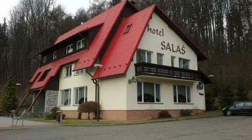 Hotel Salas