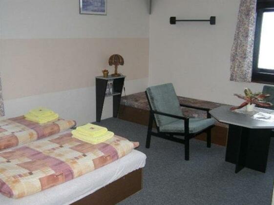 Guest House Akron - Photo2