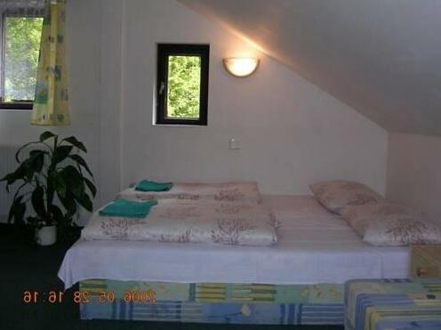Penzion na Krizovatce - Photo4
