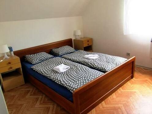 Chaloupka U Lesa - Photo3