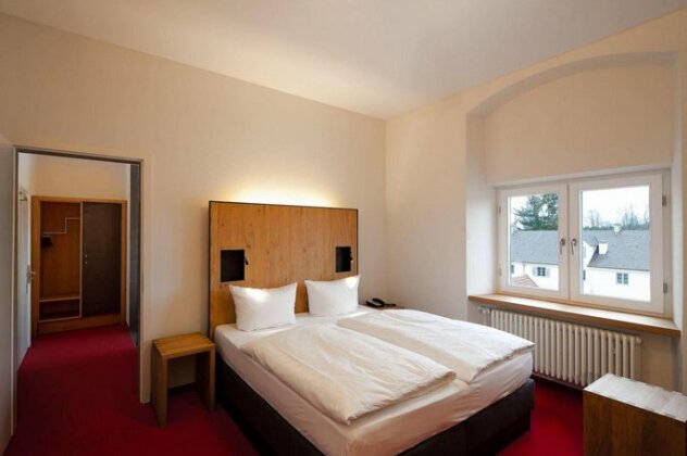 Hotel Kloster Holzen - Photo2