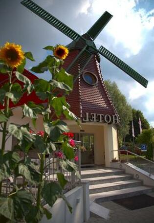 Hotel Restaurant zur Windmuhle Ansbach - Photo2