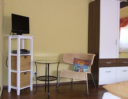 Haus am Kastanienwald - Photo3