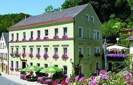 Gasthof & Hotel Goldener Hirsch - Photo5