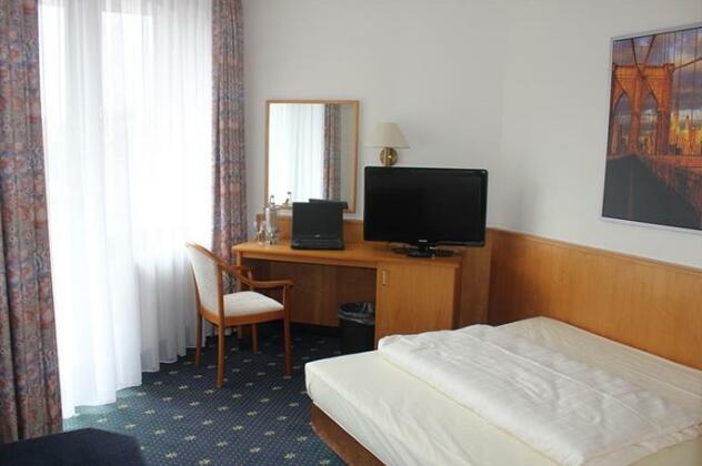 Bad Nenndorf/Convention Hotel - Photo2