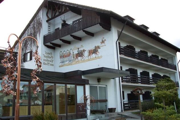 Hotel am Wald Bad Tolz - Photo2