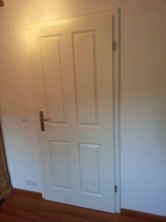 Leongardt Apartments - Photo3