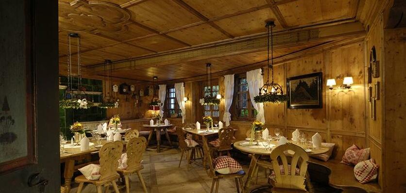Hotel Bareiss - Photo4