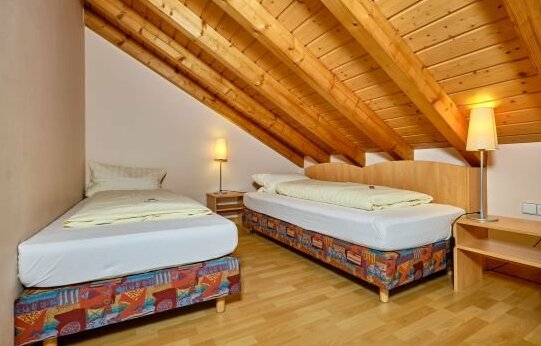 Apartment Landhotel Zum Storchennest - Photo2