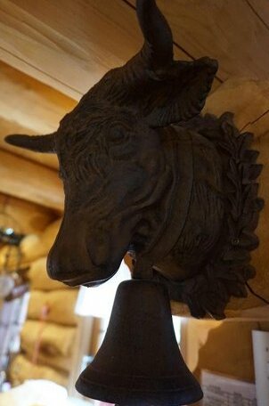 The Longhorn Saloon - Photo4