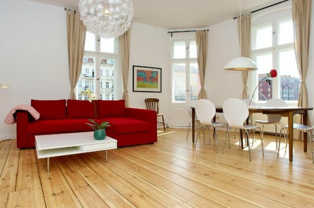 Apartment Prenzlauer Allee - Photo2