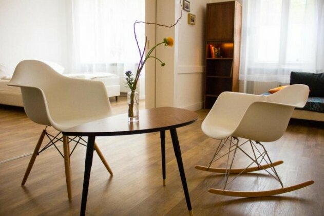 Central 3 rooms in Frankfurter Tor - Photo2