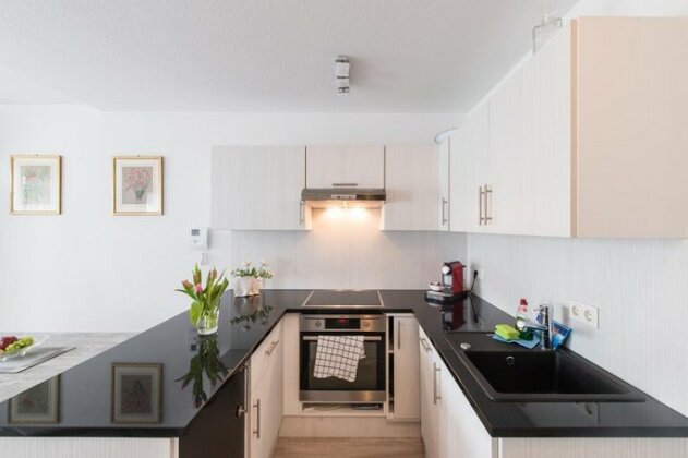 Deluxe Apartment White Cocoon - Photo5