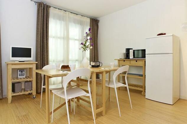 Get In Berlin Apartments - Photo5