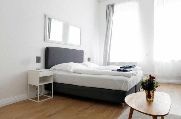 Greifswalder Str GREIF NEW P'Berg HotSpot Boxspringbeds 170 qm - Photo4