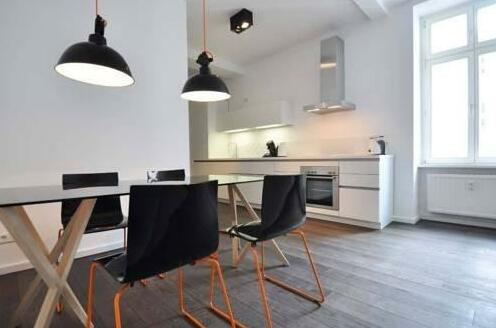 Homage Design Apartments - Photo3