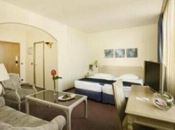 Hotel Located In The City Centre-West Berlin