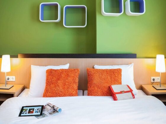 Ibis Styles Berlin City Ost - Photo2