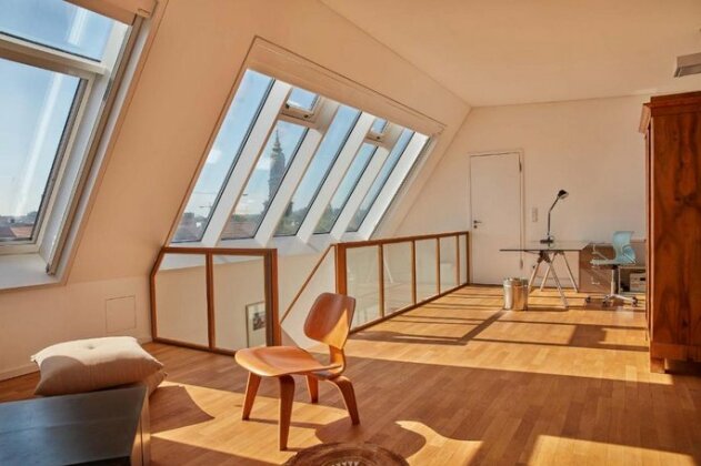 Joachim 8 Maisonette-Apartment mit 2 Schlafzimmern im Herzen von Berlin Mitte - Photo3