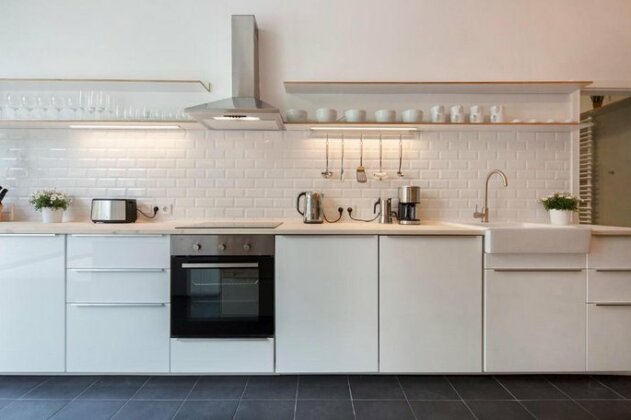 Modern Design Apartment Berlin - Photo2