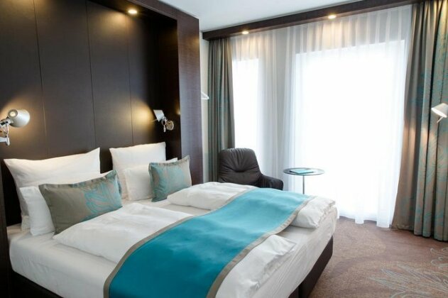 Motel One Berlin-Upper West