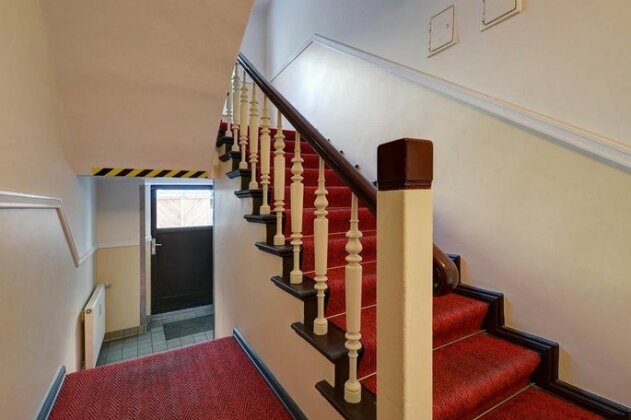 Sleep Like Home Apartments - Photo2