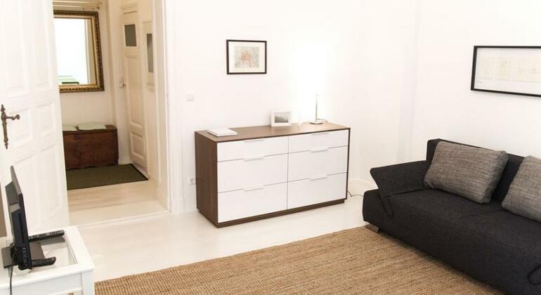 Stylisches Apartment im Schillerkiez - Photo3