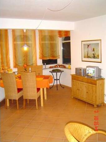 Deutsches Haus by rujana - Photo4