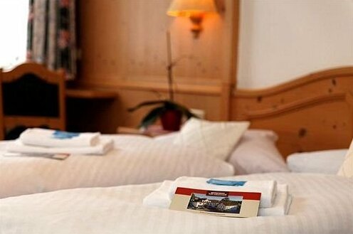 Hotel Bayerischer Hof - Photo2