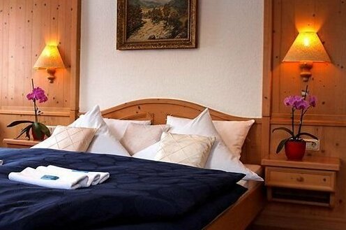 Hotel Bayerischer Hof - Photo5