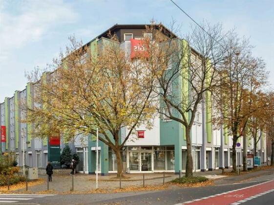 Ibis Bonn - Photo2