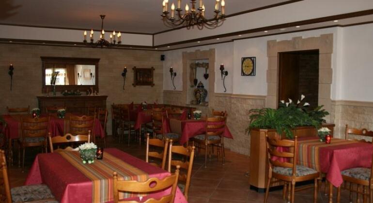 Gasthof zur Post Hotel - Restaurant - Photo3