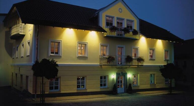 Hotel Zur Post Buchlberg