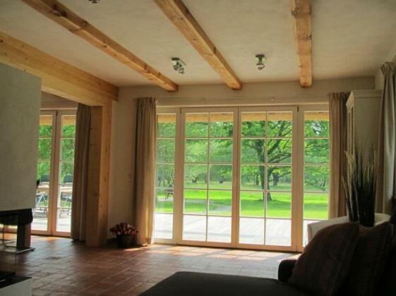 Exklusives Holzhaus - Photo2
