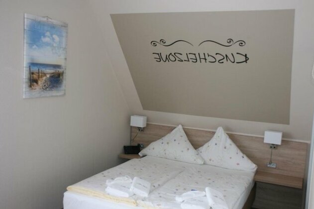 Pension Alice Busum - Photo4