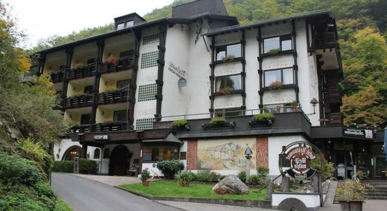 Moselromantik Hotel Weissmuhle