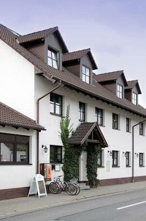 Pension & Gasthaus Kahren
