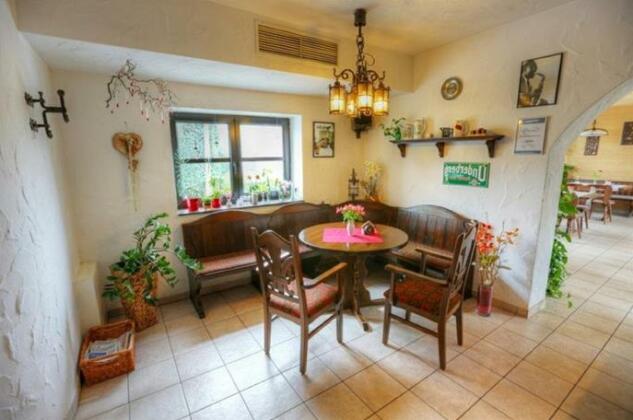 Pension & Gasthaus Kahren - Photo2