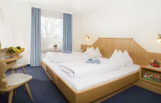 Hotel Drei Lowen - Photo3