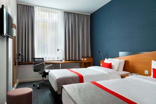 Holiday Inn Express Dortmund - Photo2