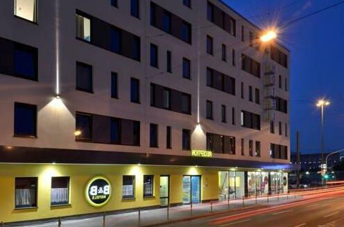 B&B Hotel Dusseldorf - Hbf - Photo2
