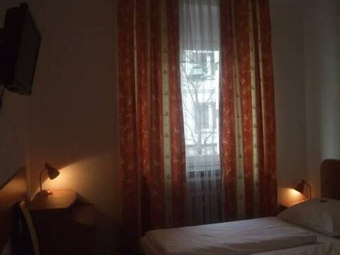 Hotel Diana Dusseldorf - Photo5