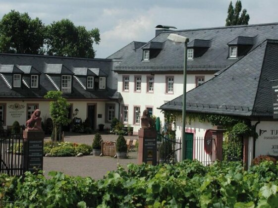 Weingut Schloss Reinhartshausen