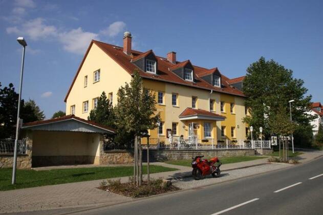 Gasthaus & Hotel Zur Linde Tonndorf