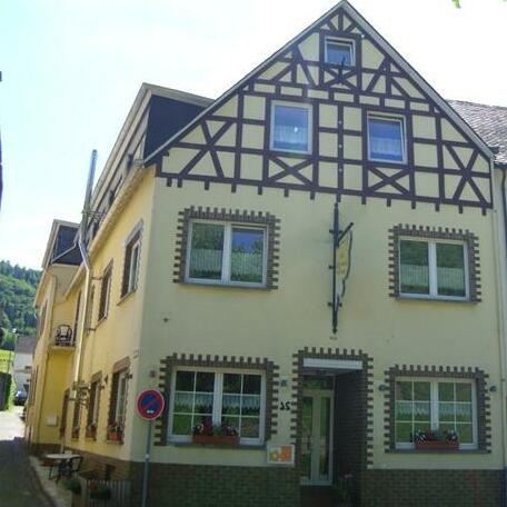 Haus Schwarzenberg Ernst