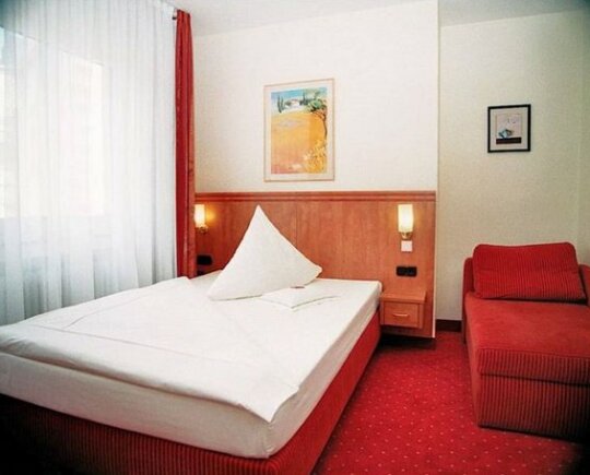 Ruhr Hotel - Photo2