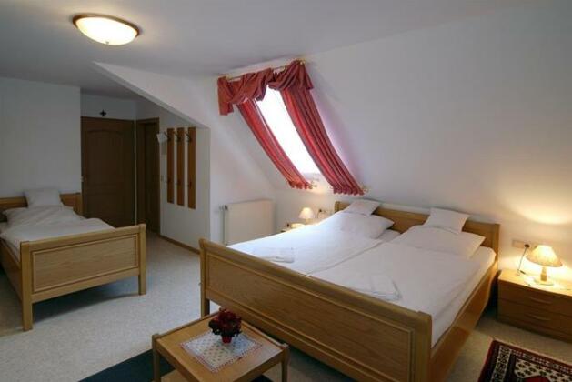 Gasthof Pension Krone - Photo4
