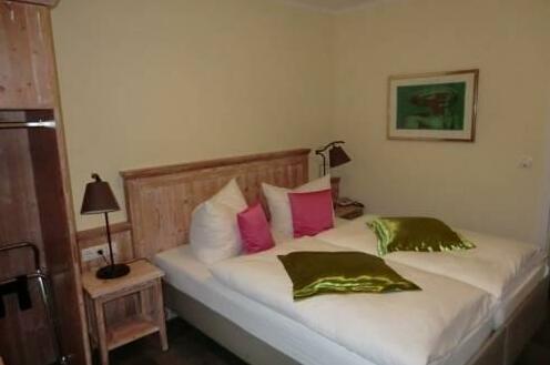 EUT-IN Hotel Alte Strassenmeisterei - Photo5