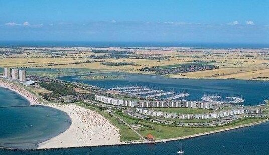 Homalux-1-5-Zimmer-Yachthafen-Suedstrand - Photo3